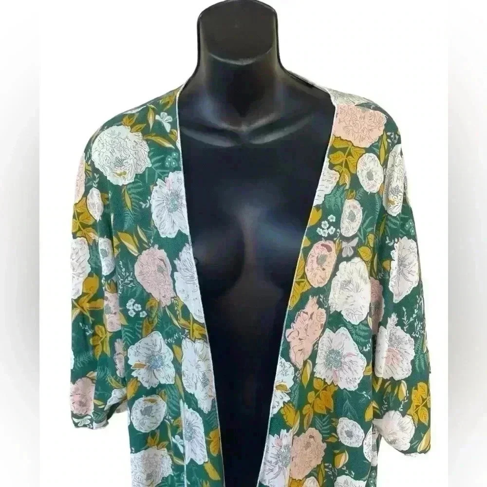 Lucky Franklin women’s floral kimono green / yellow size 2x 3x in excellent used - Picture 3 of 7